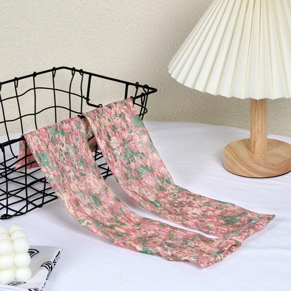 small fresh floral ice silk sleeve