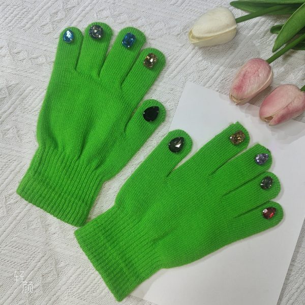 colored diamond knitted nail riding gloves